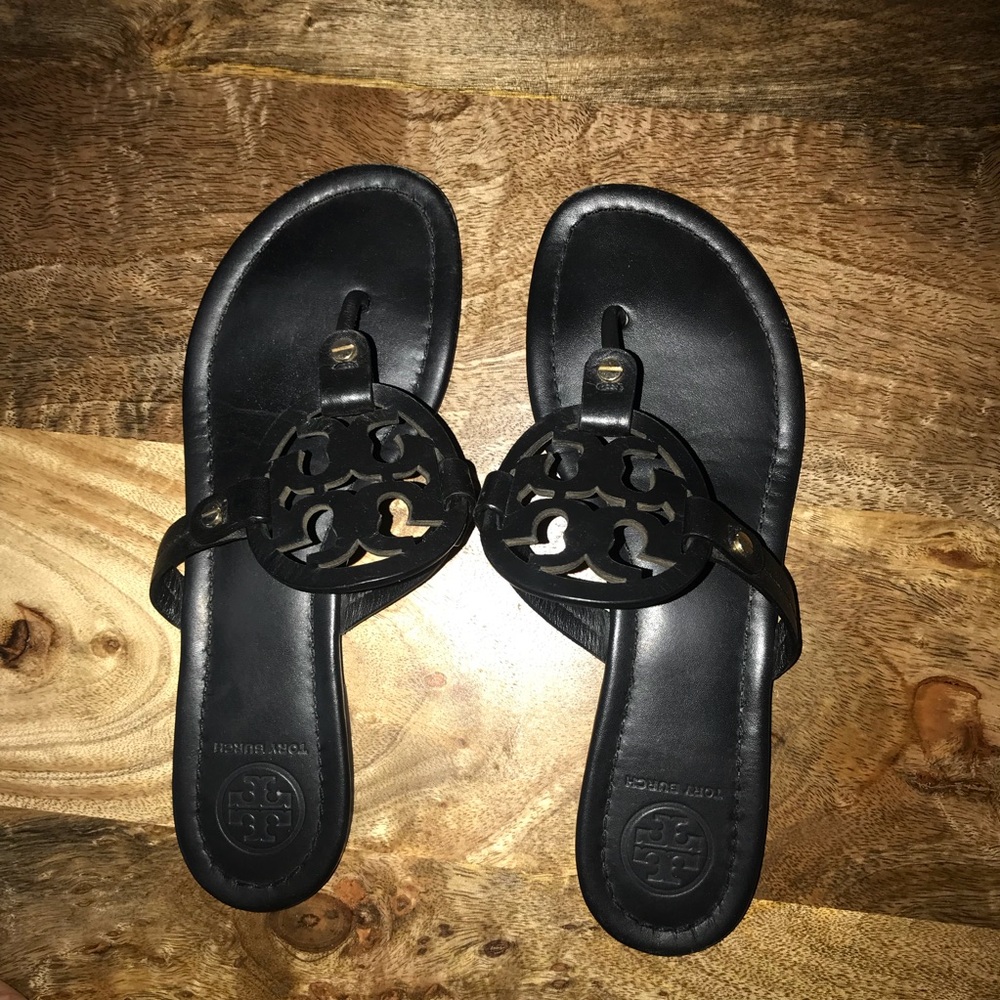 Tory Burch Black Leather Logo Cutout Thong Sandals
